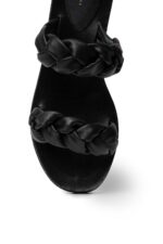 GLAMAZONS Roman - Image 7