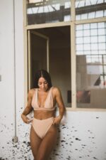 SD Nude Deep Band Plunge