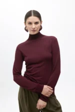 High neck sweater bordeaux