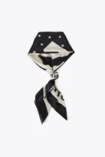 Polka dot print scarf with large M - Image 3