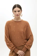 Drop sleeve sweater with eyelets - Image 3