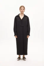 Technical fabric trench coat with belt navy
