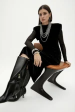 Long velvet dress with transparent sleeves - Image 7