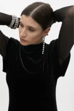 Long velvet dress with transparent sleeves - Image 3