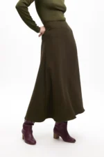 Crepe midi skirt flared khaki - Image 3