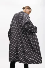 Long lightweight parka with polka dots - Image 2