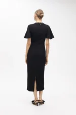 Dress with cape sleeves and a rhinestone collar - Image 5
