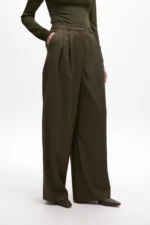 Palazzo suit trousers with darts khaki - Image 2