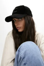 Velvet visor black - Image 4