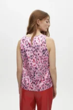 Printed V-neck top - Image 3