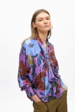 Blouse with bow floral - Image 4