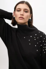 Dress with rhinestone sleeve details - Image 4
