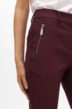 Stretch fabric trousers with zipped pocket bordeaux - Image 4