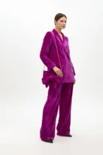 Velvet blazer with flower on lapel fuchsia - Image 4