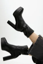 Faux leather platform ankle boots - Image 3