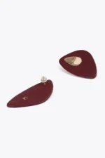 Large faux leather earrings with metal piece bordeaux - Image 2