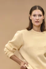 BOLD SHOULDER