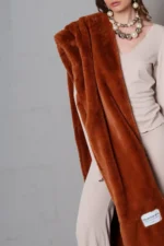 VENA SCARF
