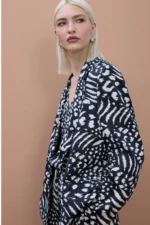 Fluid Printed Blazer - Image 3