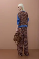 Printed Back Sweater - Image 4