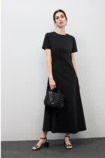 Elastic Midi Dress with Short Sleeves and Ruched Waist